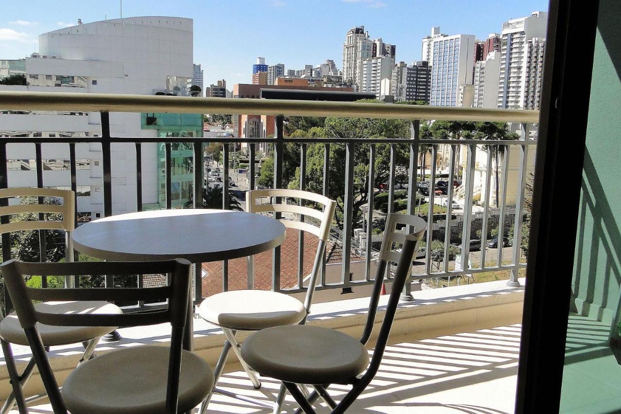 Requinte E Privacidade Em Bairro Nobre De Curitiba Esterno foto